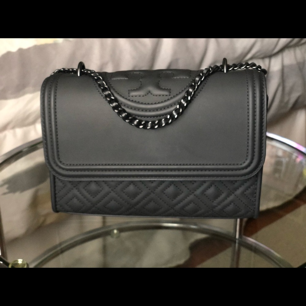 🕷Small Matte Fleming Convertible Shoulder Bag🕷